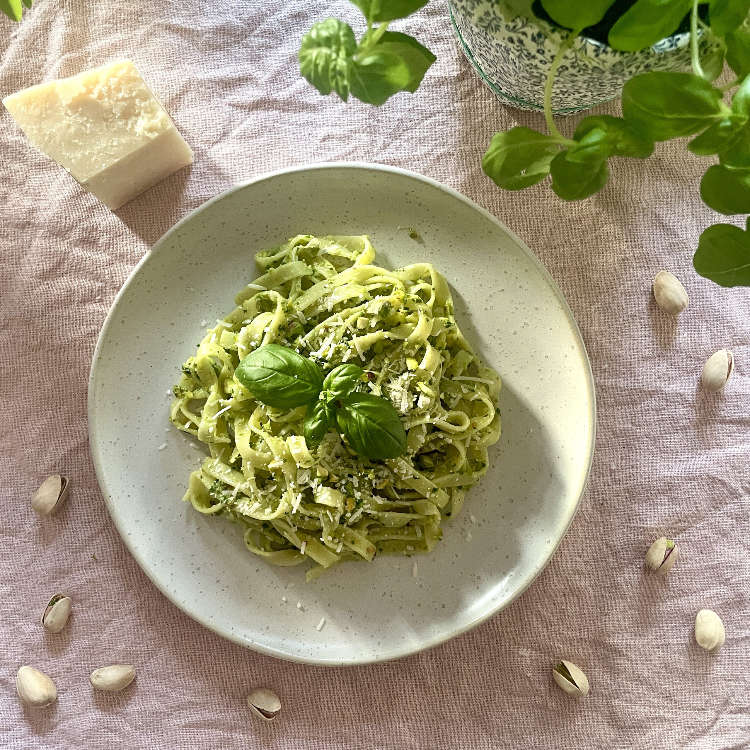 Pistachio Pesto – Quick, Easy & Perfect for Special Occasions